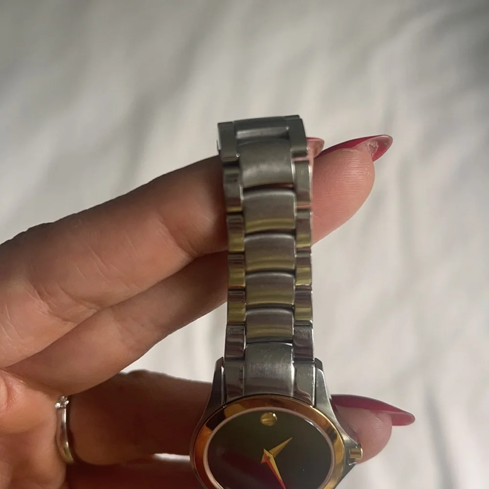 Movado pre sales possible